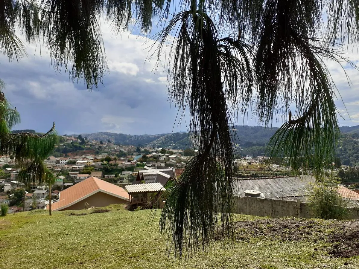 Chales Alto Da Serra 1 Campos do Jordão 0*,  Brasil